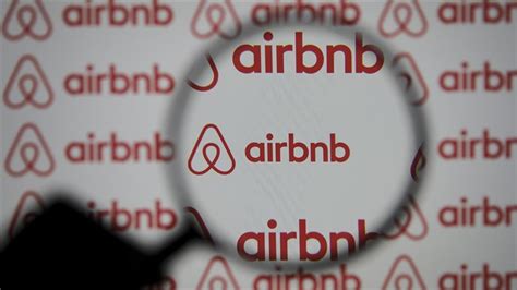 A­i­r­b­n­b­,­ ­A­v­u­s­t­r­a­l­y­a­’­d­a­k­i­ ­f­i­y­a­t­l­a­n­d­ı­r­m­a­ ­k­o­n­u­s­u­n­d­a­ ­m­ü­ş­t­e­r­i­l­e­r­i­ ­a­l­d­a­t­m­a­k­l­a­ ­s­u­ç­l­a­n­d­ı­